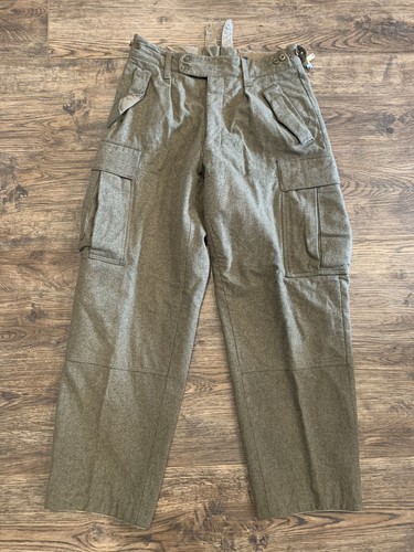 VTG K. Begemann Wool Green Cargo Pants 
