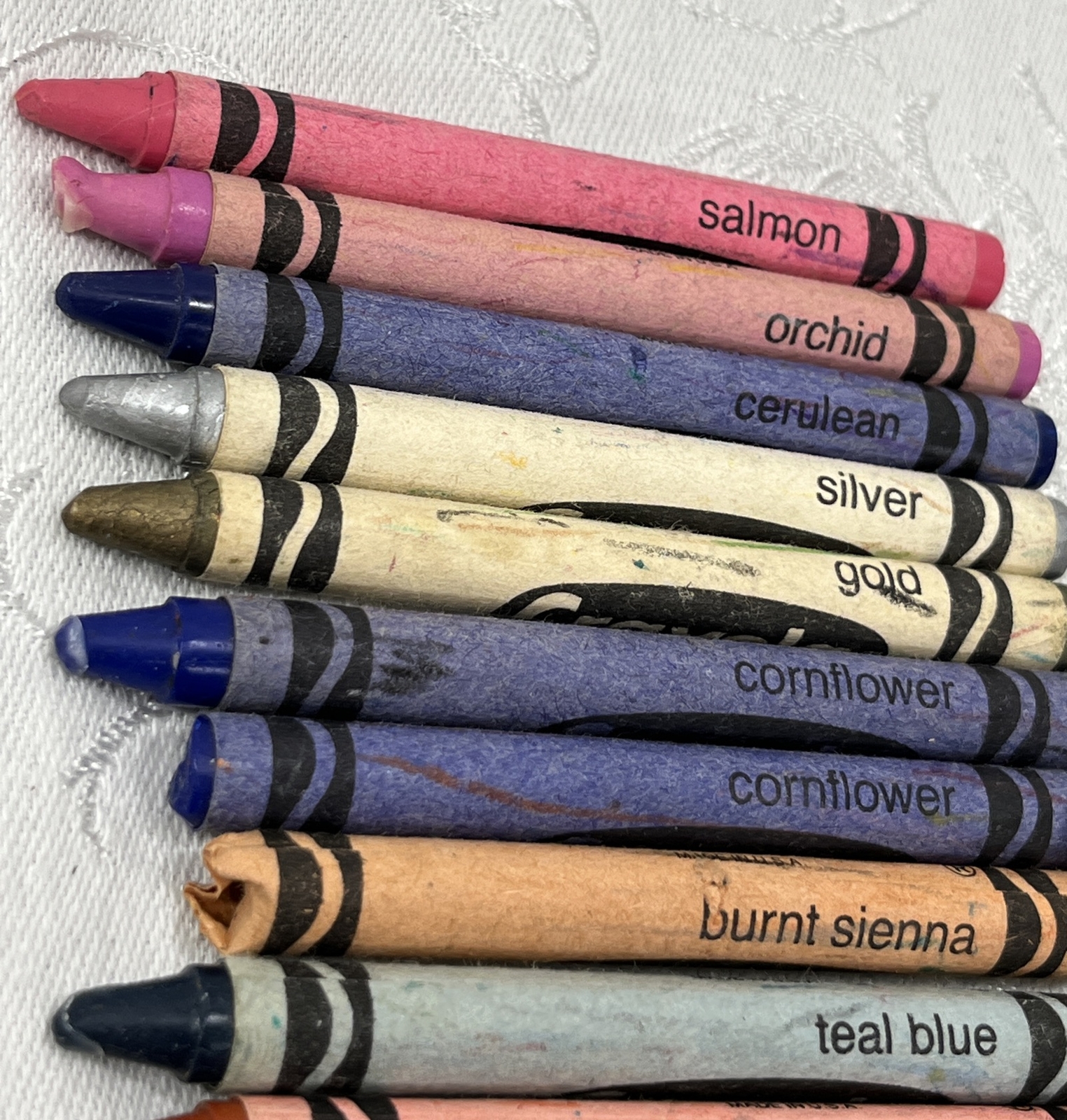 Vintage 17 Crayola Crayons Retired Colors Thistle Dandelion Teal Blue