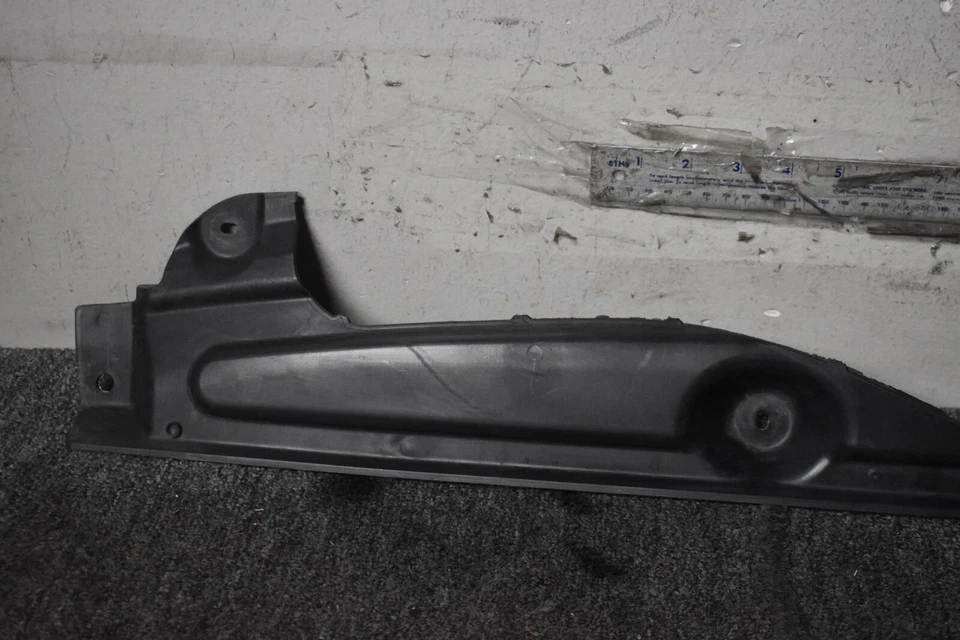 BMW X6 2019-2022 panel de moldura de protección inferior trasero OEM de fábrica Foto 2 de 4