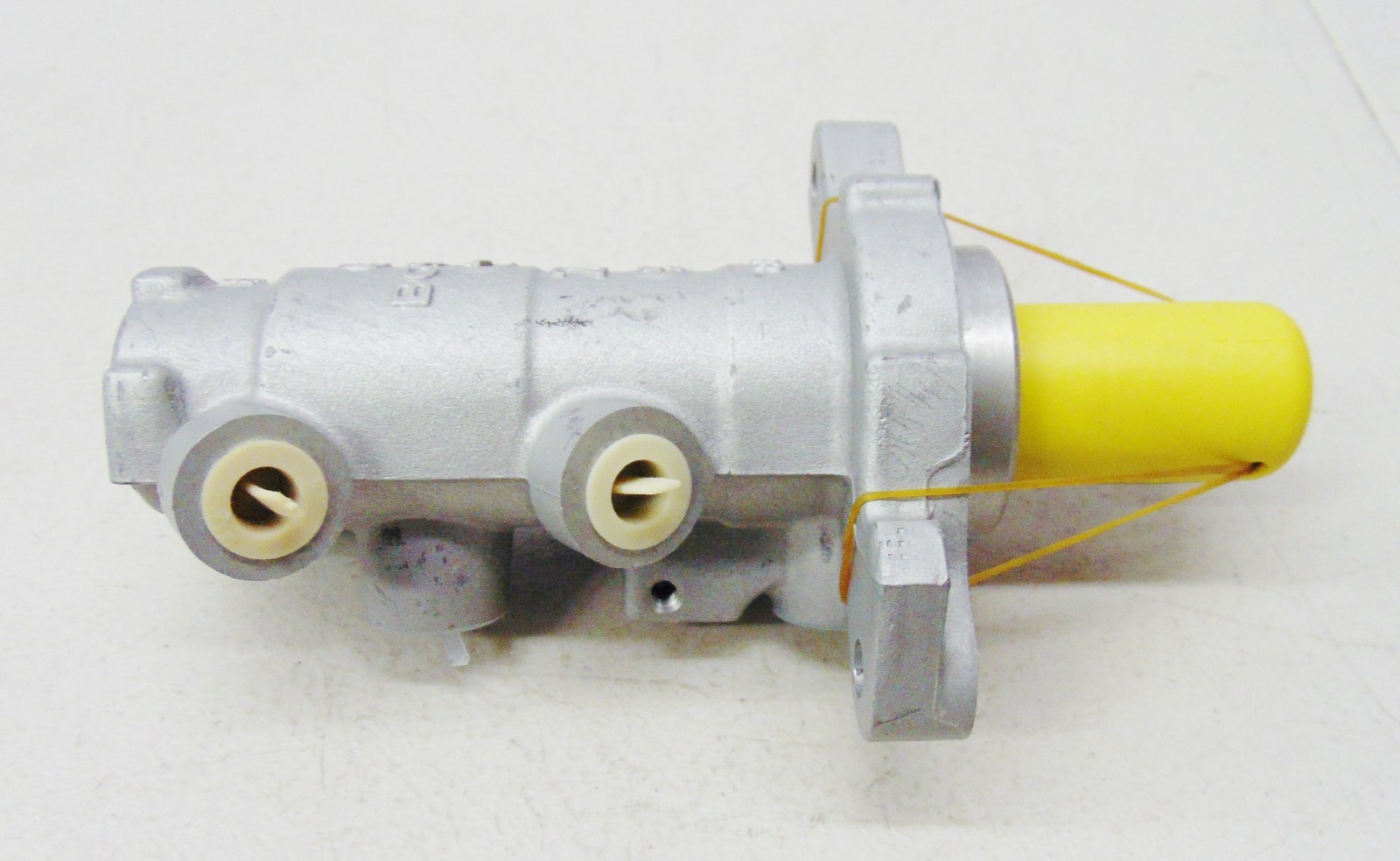Maserati 2014 & Newer Ghibli V6 Genuine Brake Master Cylinder OEM # 673002714