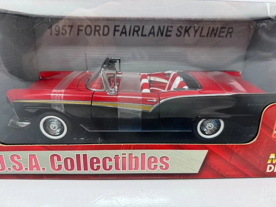 Sun Star Ford 1957 Ford Fairlane Skyliner U.S.A Collectibles 1:18 Diecast - Image 4 of 4