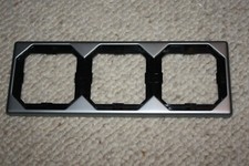 Merten OctoColor 3-fach Rahmen in titan