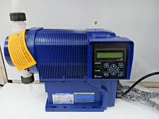 NEW WALCHEM IWAKI 15.8 GPH METERING PUMP 145 PSI 100-120 VAC IX-C060TCN-RF-U