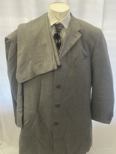 Giovanno 3 piece polyester wool grey/blue plaid suit. 52/46 30 inseam