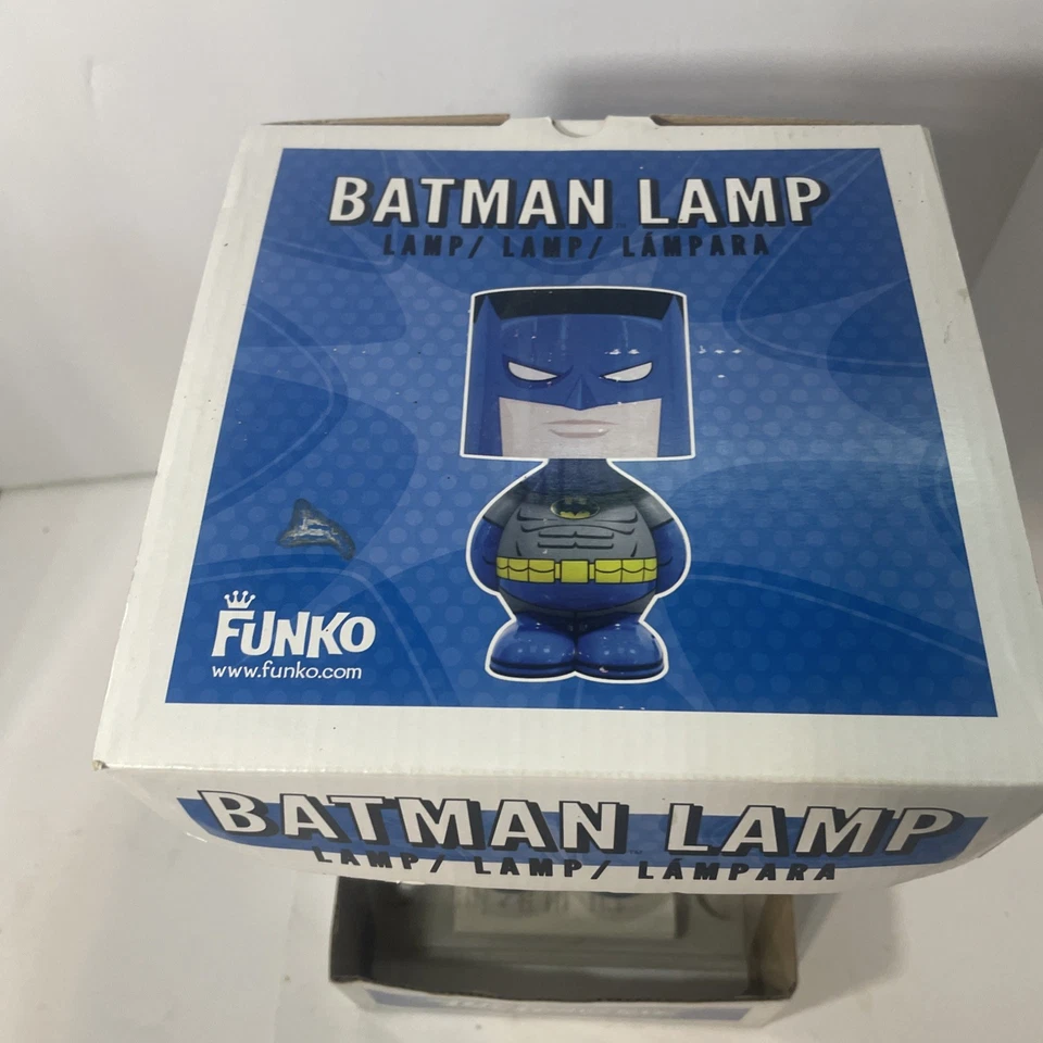 Funko Batman Media Lamp Dark Knight Lamp RARE Vaulted Piece IN BOX - Image 2 of 4