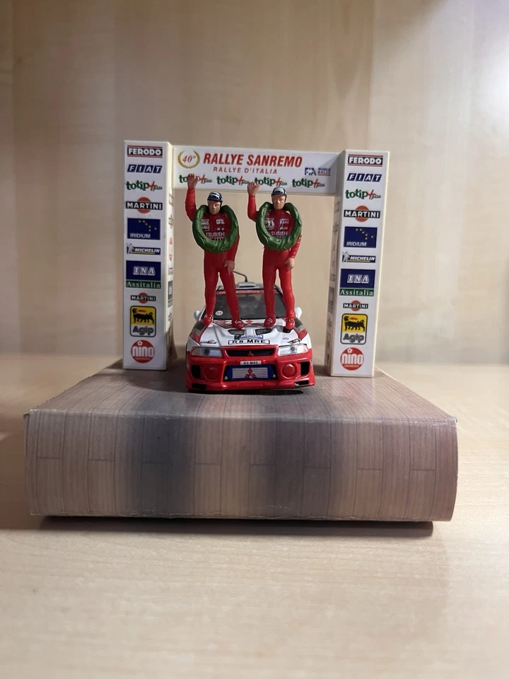 MITSUBISHI Lancer Evo V rally WRC Sanremo 1998 Vitesse 1:43 - Immagine 3 di 4