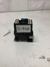 TELEMECANIQUE LA4DA1U CONTACTOR LC1D1810 110V 50/60Hz S-946