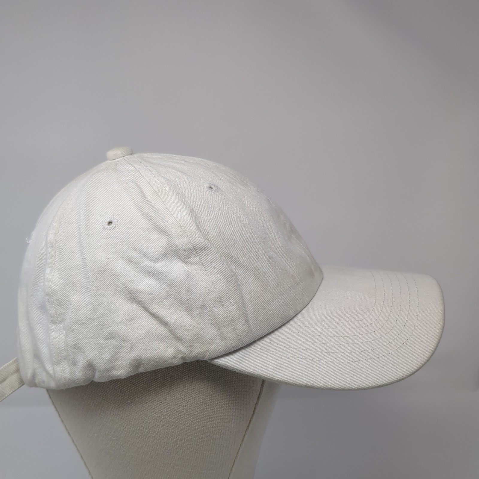 Unbranded Slideback Hat White Solid One Size Adju… - image 4