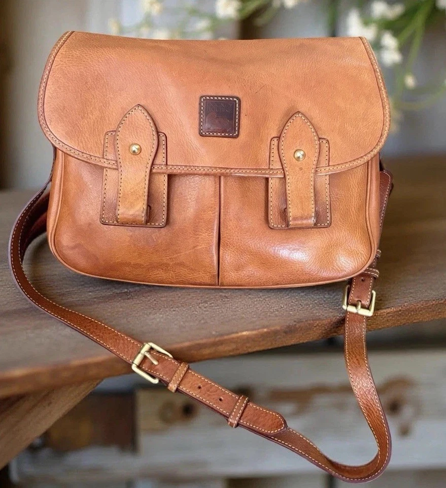 Dooney Bourke Brown Florentine Vacchetta Leather Saddle Messenger Bag Rustic - Image 4 of 4