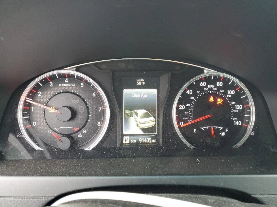 Used ABS Pump and Motor Assembly fits: 2016 Toyota Camry Actuator and Pump Assem Foto 3 de 4