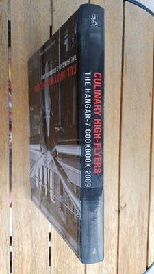 Culinary High-Fylers ''The Hangar-7 Cookbook 2009'' - Sammlerstück, Großformat