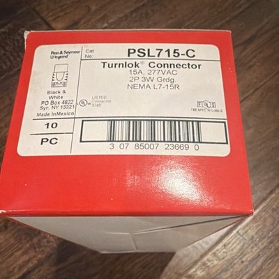 Legrand Pass & Seymour PSL715-C Turnlok Connector 15A 277VAC NEMA L7-15R 