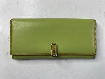 Vintage Y2K Coach Leather Wallet Green Clasp opening Flap