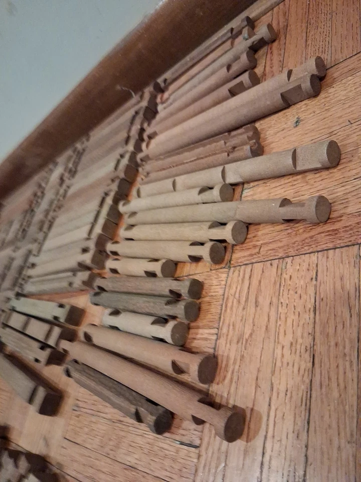 HUGE Rare Lot of 230+ Vintage American Logs HALSAM wood building square blocks - Image 3 of 4