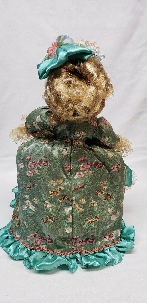 VINTAGE COLLECTIBLE MEMORIES 16