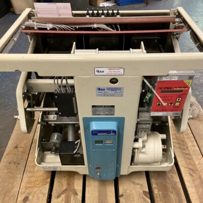 General Electric,AK-2A-75-1,3000A  AC-PRO Trip LSIG Air Breaker