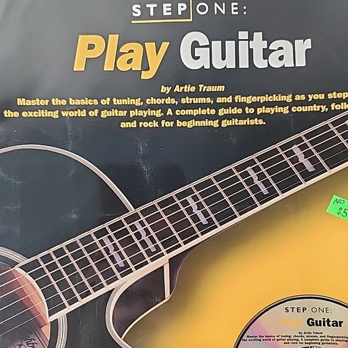 Artie Traum Step One Play Guitar 1997 Vintage Paperback Tablature No CD Disc - Picture 2 of 6