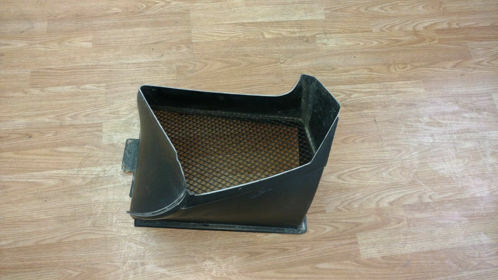 LAMBORGHINI MURCIELAGO LP640 PASSENGER RADIATOR CONVEYOR AIR DUCT OEM 410121282