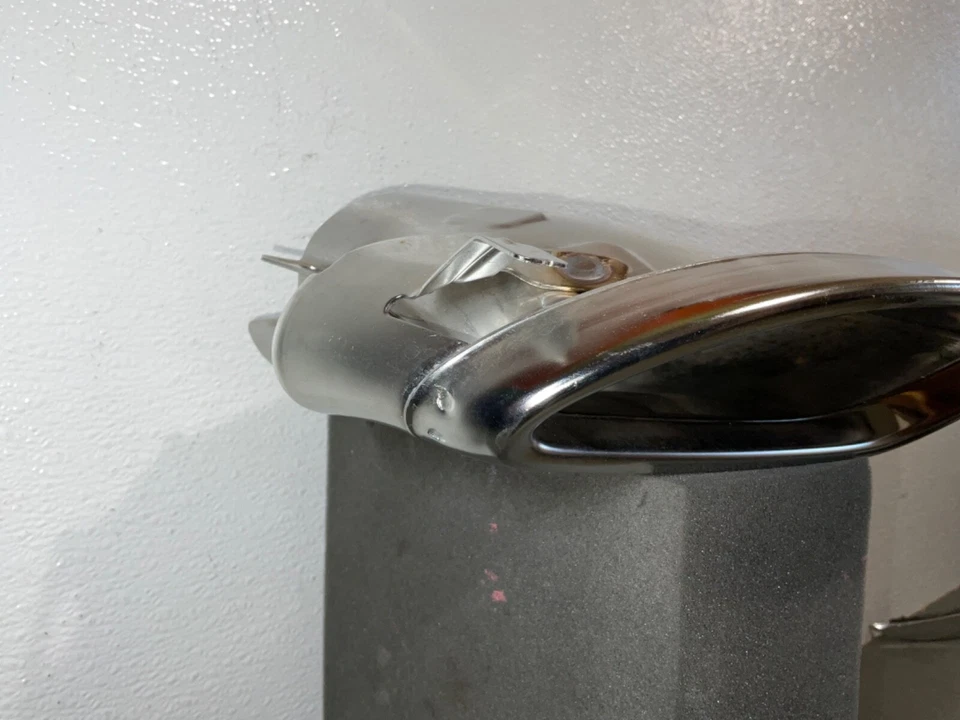 ✅ 2015 - 2020 2021 2022 MERCEDES BENZ C-CLASS REAR EXHAUST TAILPIPE TIP OEM 571 - image 3 of 4