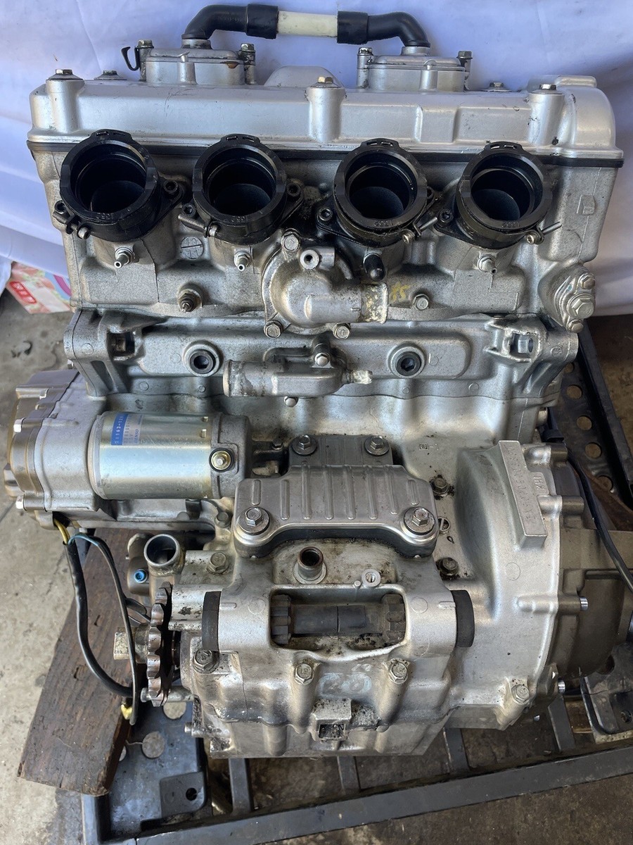 1998-1999 Kawasaki Ninja ZX9R ZX9 Engine Motor Cases 98 99