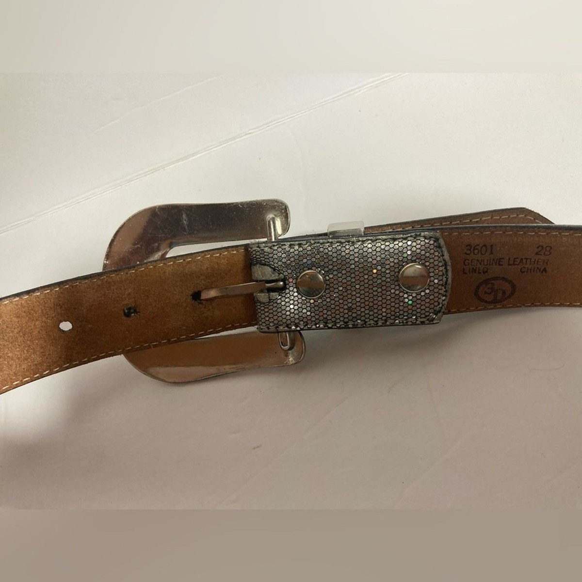 3D silver studded genuine leather belt Size 28 3D silver studded genuine leather belt Size 28 | eBay main image 2