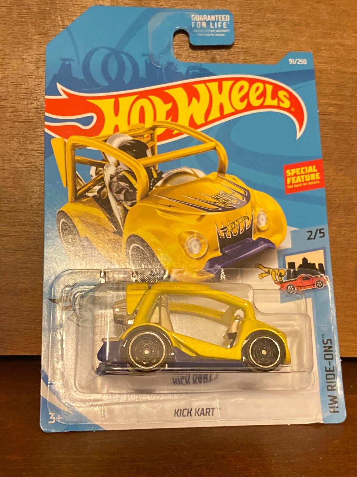 Hot Wheels | 2019 HW Ride-Ons - Kick Kart (Yellow) 91/250 | New - CASE P