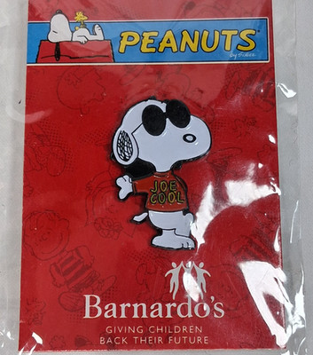 Snoopy Joe Cool Enamel Pin Peanuts Barnardo s Charity Badge New on Card