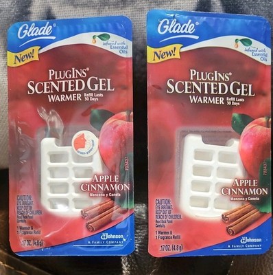  Glade PlugIns Scented Gel Warmer Apple Cinnamon Refill And Plug In Lot of 2