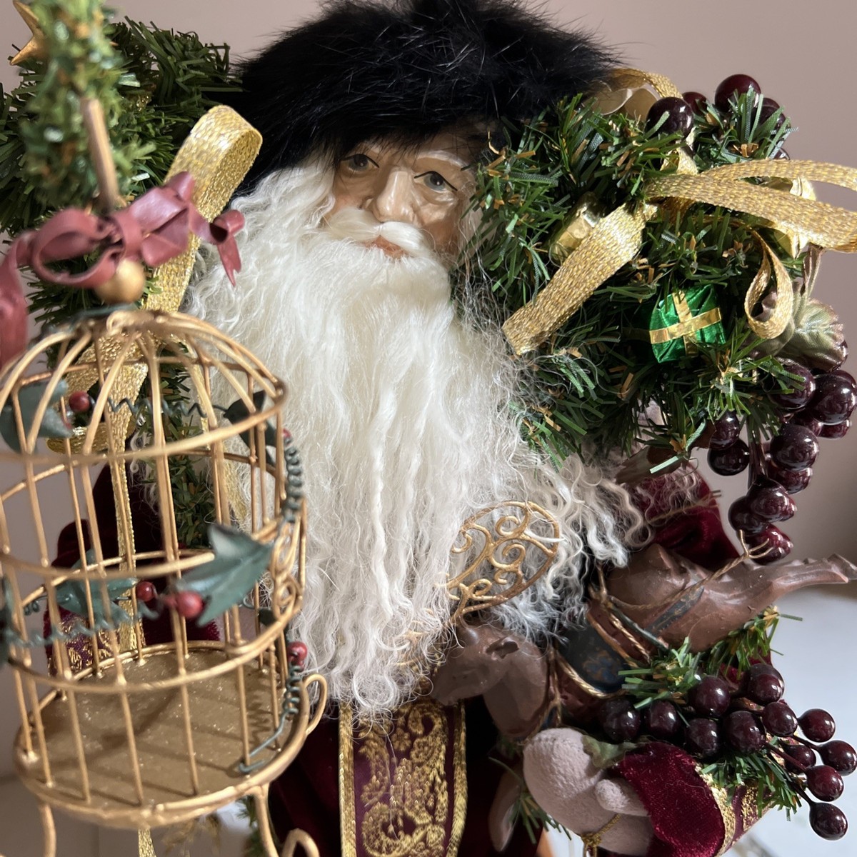 LYNN HANEY Santa 1993 