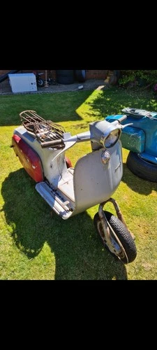 Lambretta  J 125 - Picture 1 of 7