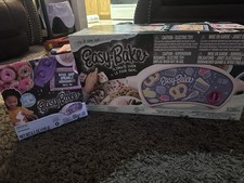 Easy-Bake Ultimate Electric Oven Playset, Kids Toys for Ages 8 up