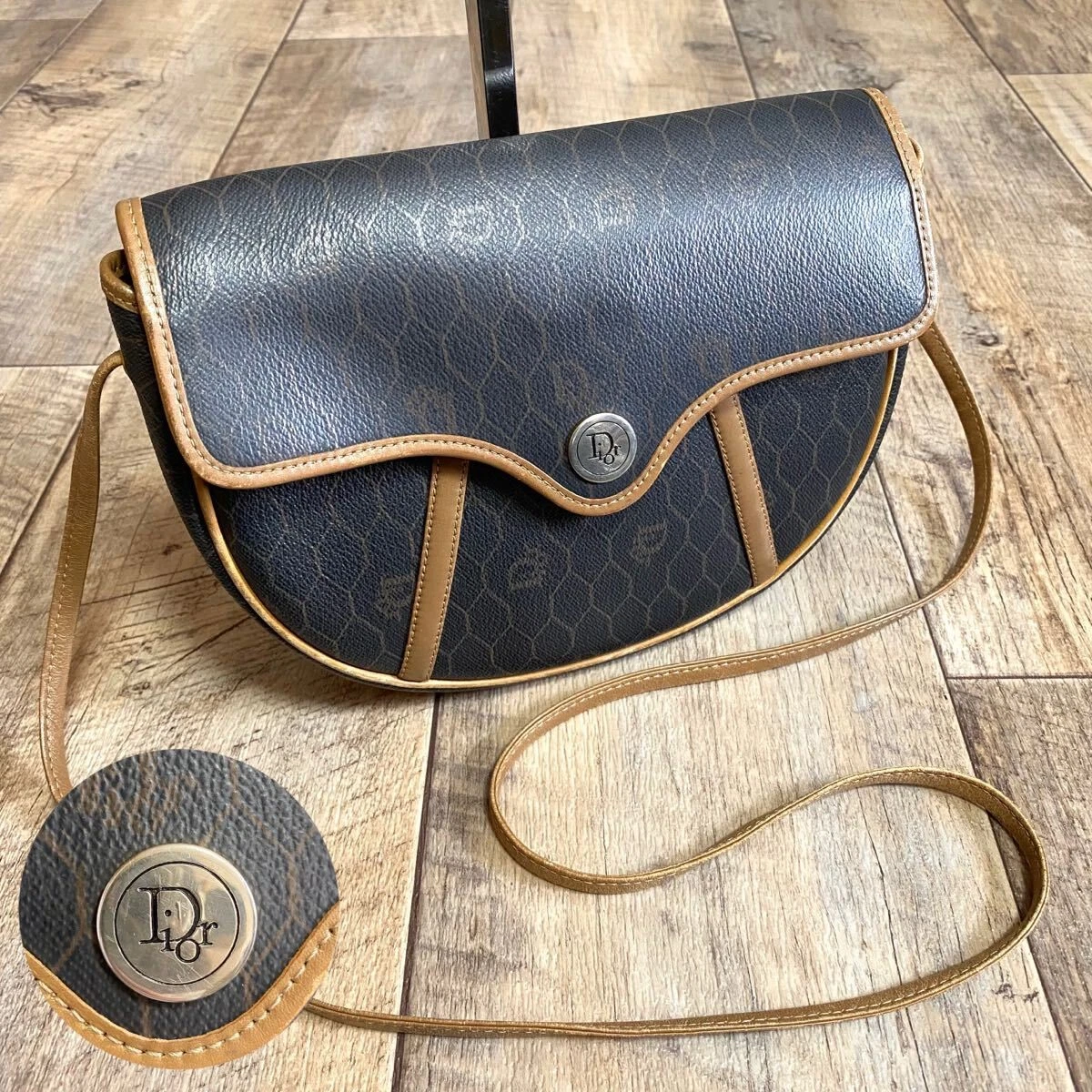 Mini sac à bandoulière Christian Dior motif nid d'abeille cuir diagonal noir Poc