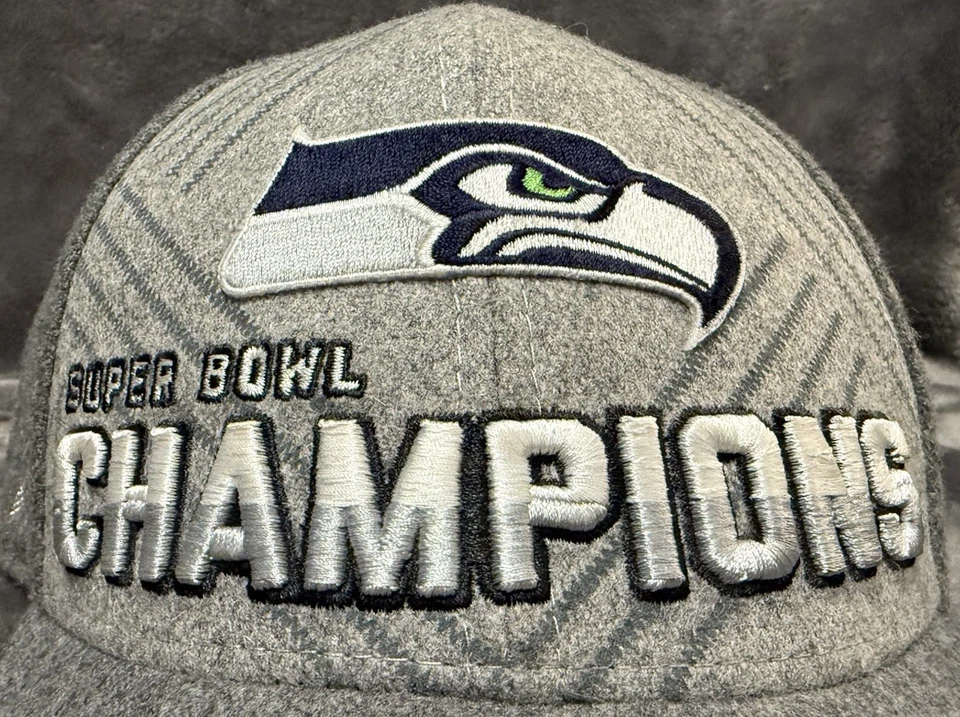 Chapéu ajustável tamanho único New Era Seattle Seahawks SUPER BOWL Champions XLVIII - Imagem 2 de 4