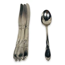 Yamazaki Flatware Cache Glossy Knife Spoon Lot of 4 Japan Stainless Steel