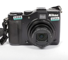 Nikon COOLPIX P7000 VR advanced digital camera  battery  charger TESTED 1080