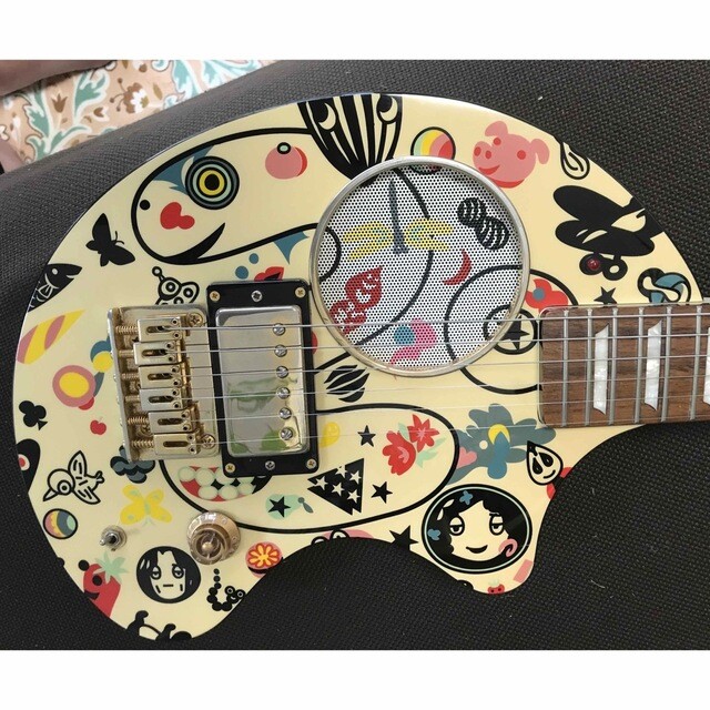 ベース FERNANDES ZO-3 Led Zeppelin III KEROKERO Electric Guitar Fernandes ZO-3 w/ Built-in Amplifier Art