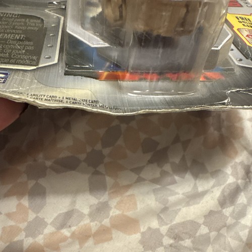 Spin Masters Bakugan Gundalian Invaders CHOMPIXX Actionfigur im Paket - Gold - Bild 8 von 17