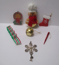 LOT OF 7 NOSTALGIC CHRISTMAS TREE ORNAMENTS BIN CH2