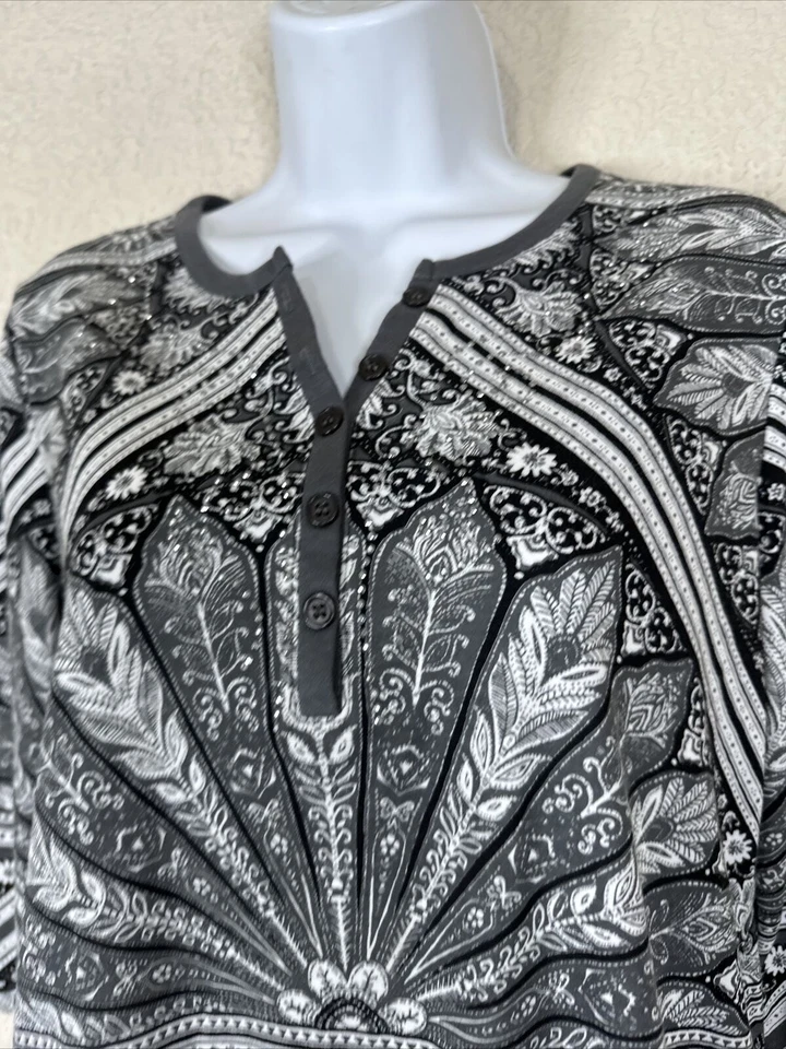 Rebecca Malone Womens Size PM Gray Floral Stripe Henley Shirt 3/4 Sleeve - Image 3 of 4