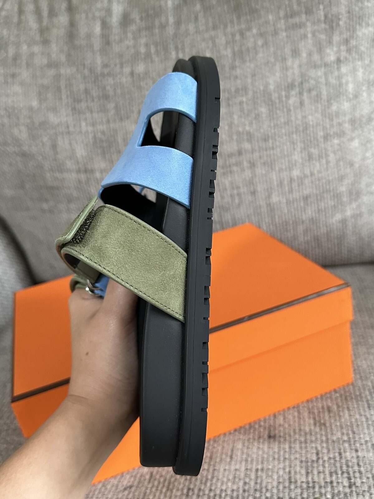 Size 40EU NIB HERMÈS Bleu Cameo / Vert Céladon Women’s Chypre Sandals thumbnail 11