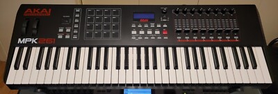 【動作品】AKAI professional MPK261 MIDI キーボード Amazon | AKAI professional アカイ MPK261 61鍵盤MIDIキーボード