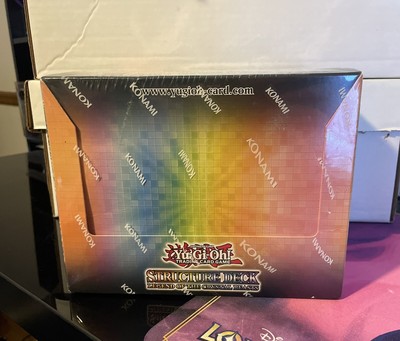 Yu-Gi-Oh! Structure Deck Display – Legend Of The Crystal Beasts (8 Decks)