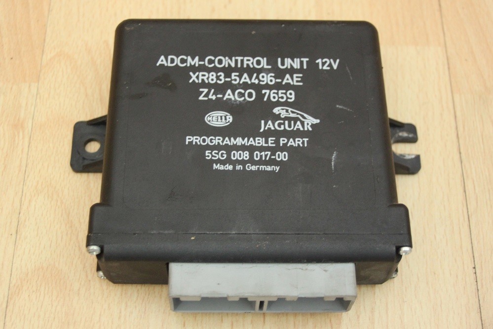 ADCM CONTROL UNIT/ADAPTIVE DAMPING MODULE XR835A496AE Jaguar SType