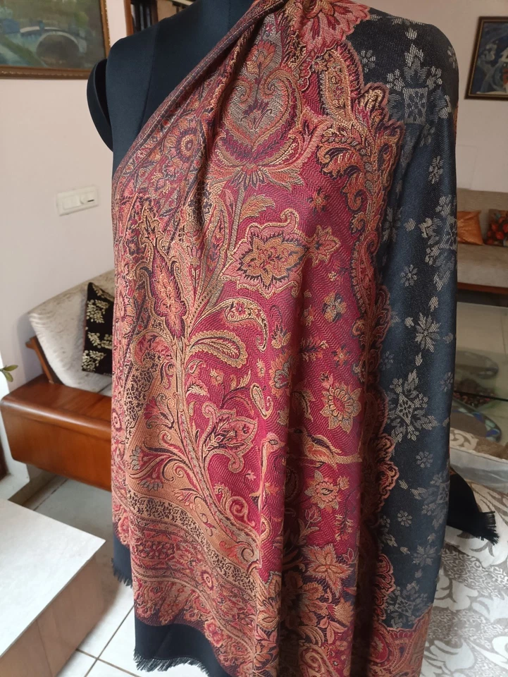 Black Jacquard Shawl Soft Wool Blend Pashmina Royal Paisley - Image 2 of 4