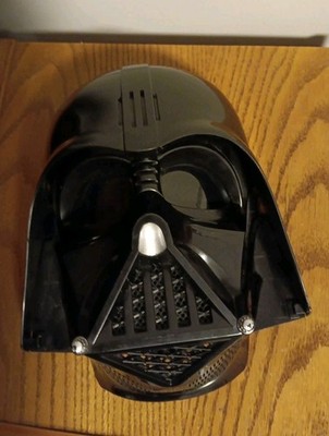 2013 Hasbro Star Wars Darth Vader Electronic Voice Changing Helmet