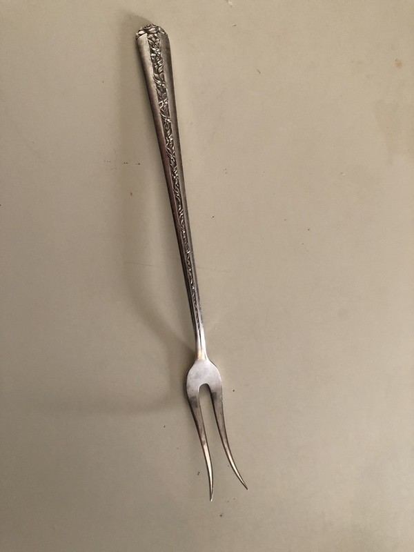 Towle Sterling Silver Rambler Rose 2-TINE PICKL E OLIVE FORK  6" Long 17.5 Gram