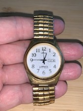 Lorus: Vintage Men s Quartz Watch w/ Flex Band