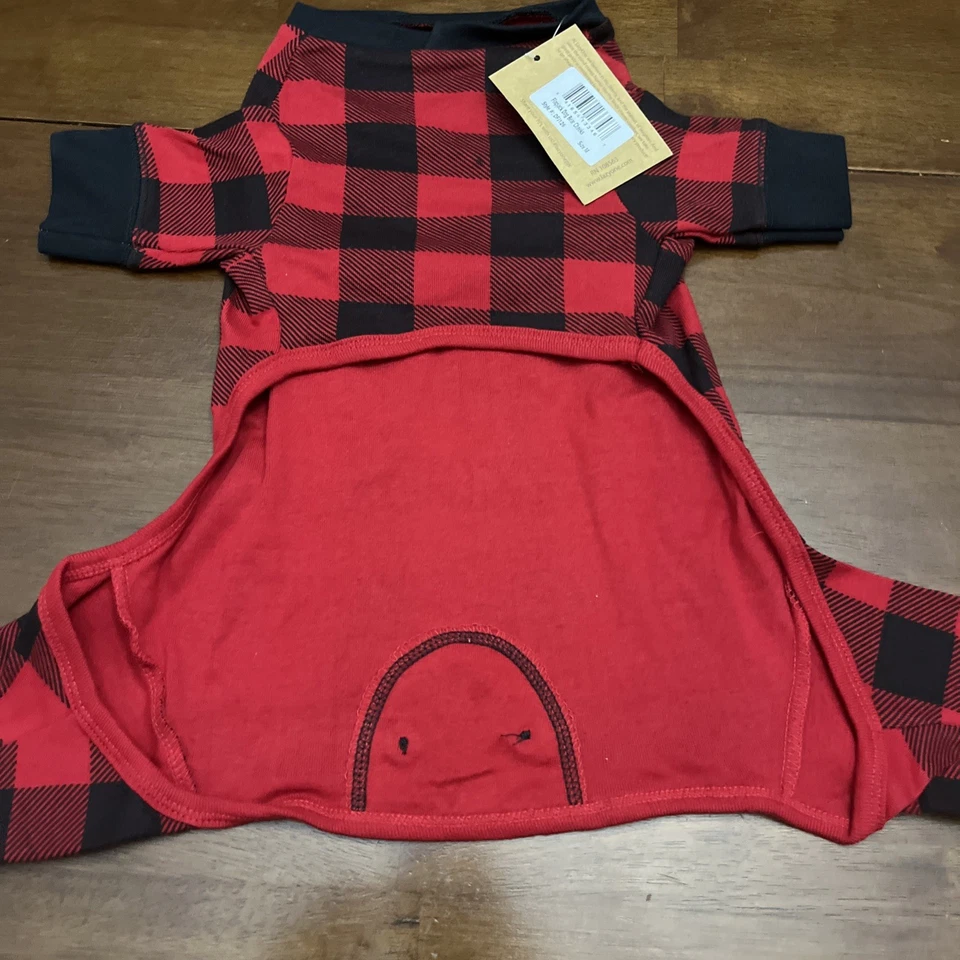 Pijama Lazy One Flapjack Dog Bear Cheeks Pet Tamanho M, Estampa Xadrez Vermelho/Preto Novo com etiquetas - Imagem 2 de 4