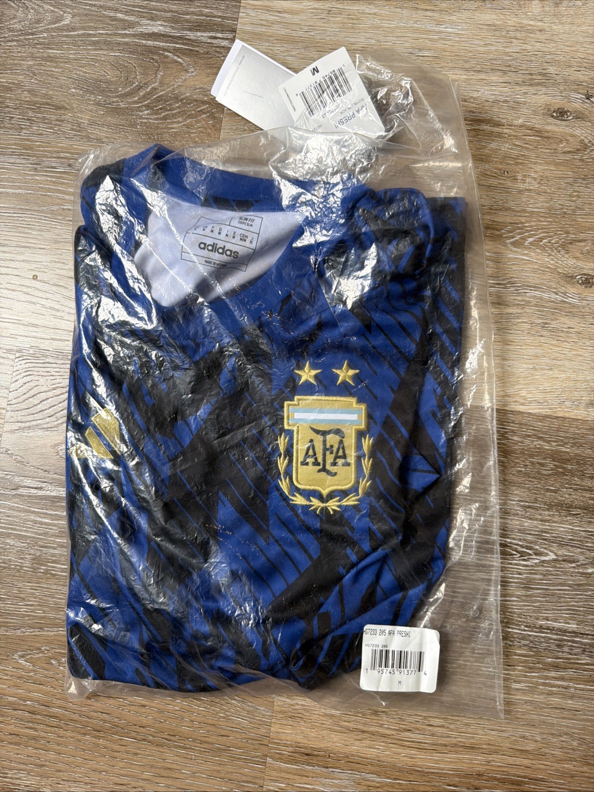 Adidas Argentina 2022 World Cup Pre Match Jersey Messi Era NWT AUTHENTIC Medium