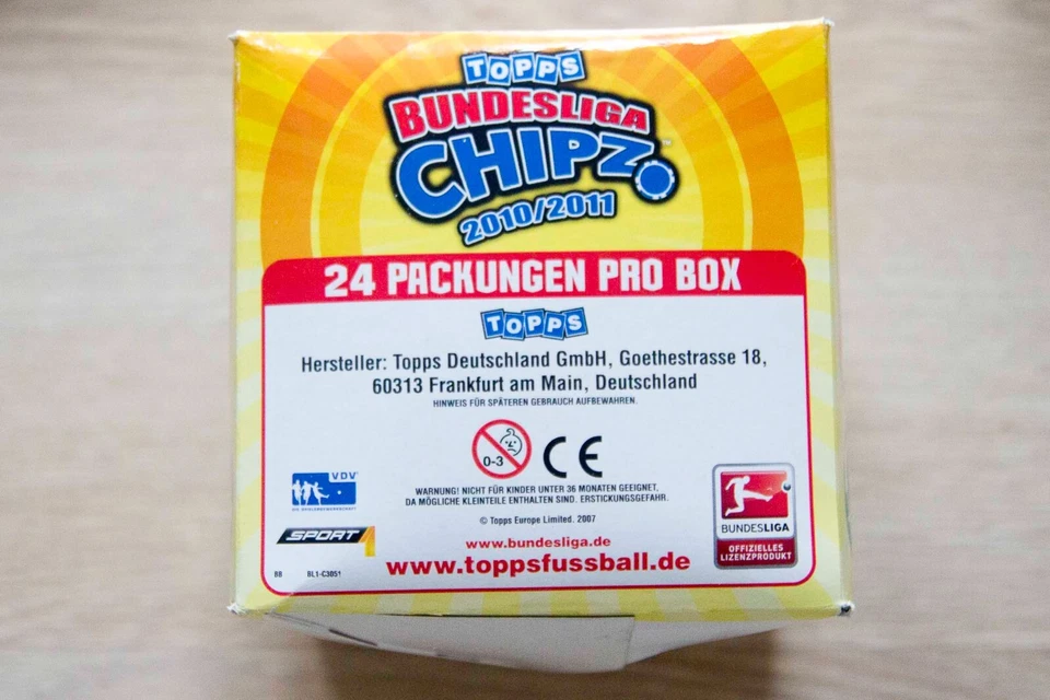 Topps  Bundesliga CHIPZ 2010/2011  Starter Pack + Display + 4 Dosen  Neu Ovp - Bild 2 von 4